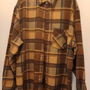 Plaid Men's button down  XL